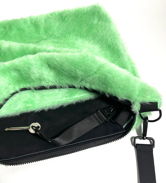 Der Bote | Fellgrün