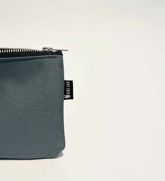 Kleiner Bruder | Blaugrau