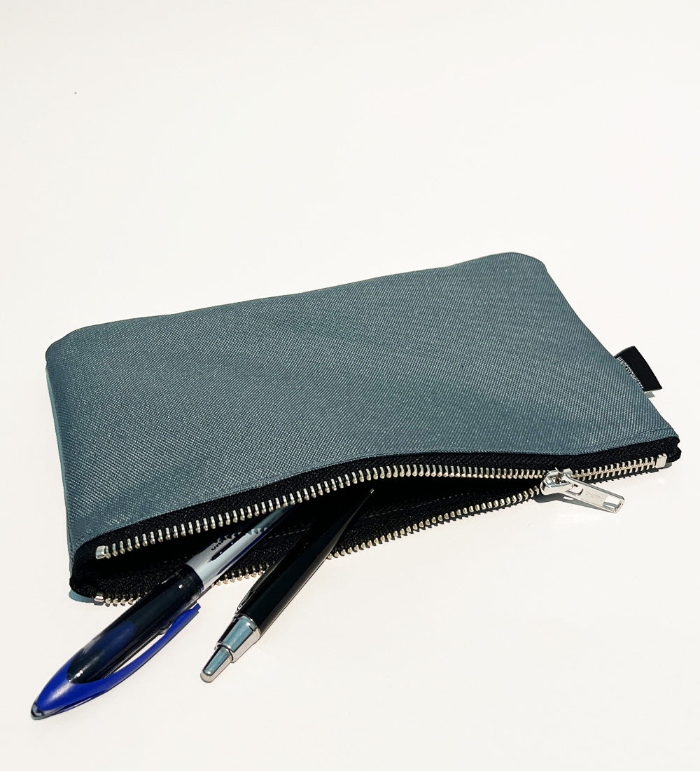 Kleiner Bruder | Blaugrau